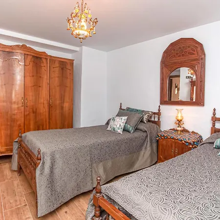 Amazing In Monterio With Kitchenette Montefrío